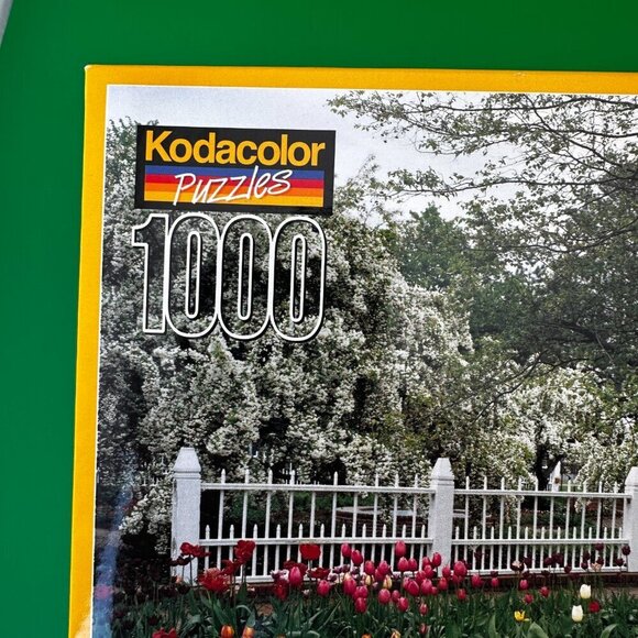 CODACOLOR 1000 JIGSAW PUZZLES "PRESCOT PARK FLOWERS, FENCE, TREE" - Picture 2 of 4